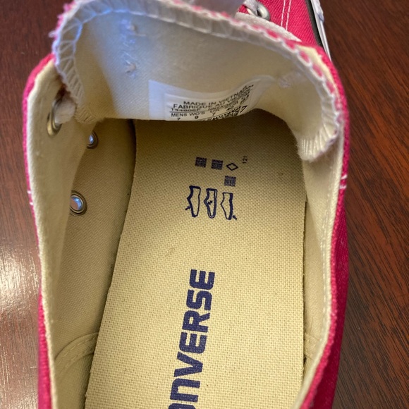 Converse All Star Cerise Pink Sneakers size women 9
Men 7in excellent condition - Picture 6 of 8